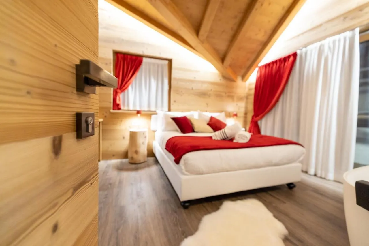 Chalet Imbosc'Che - 5 Beautiful Rooms In Charming B&B Livigno