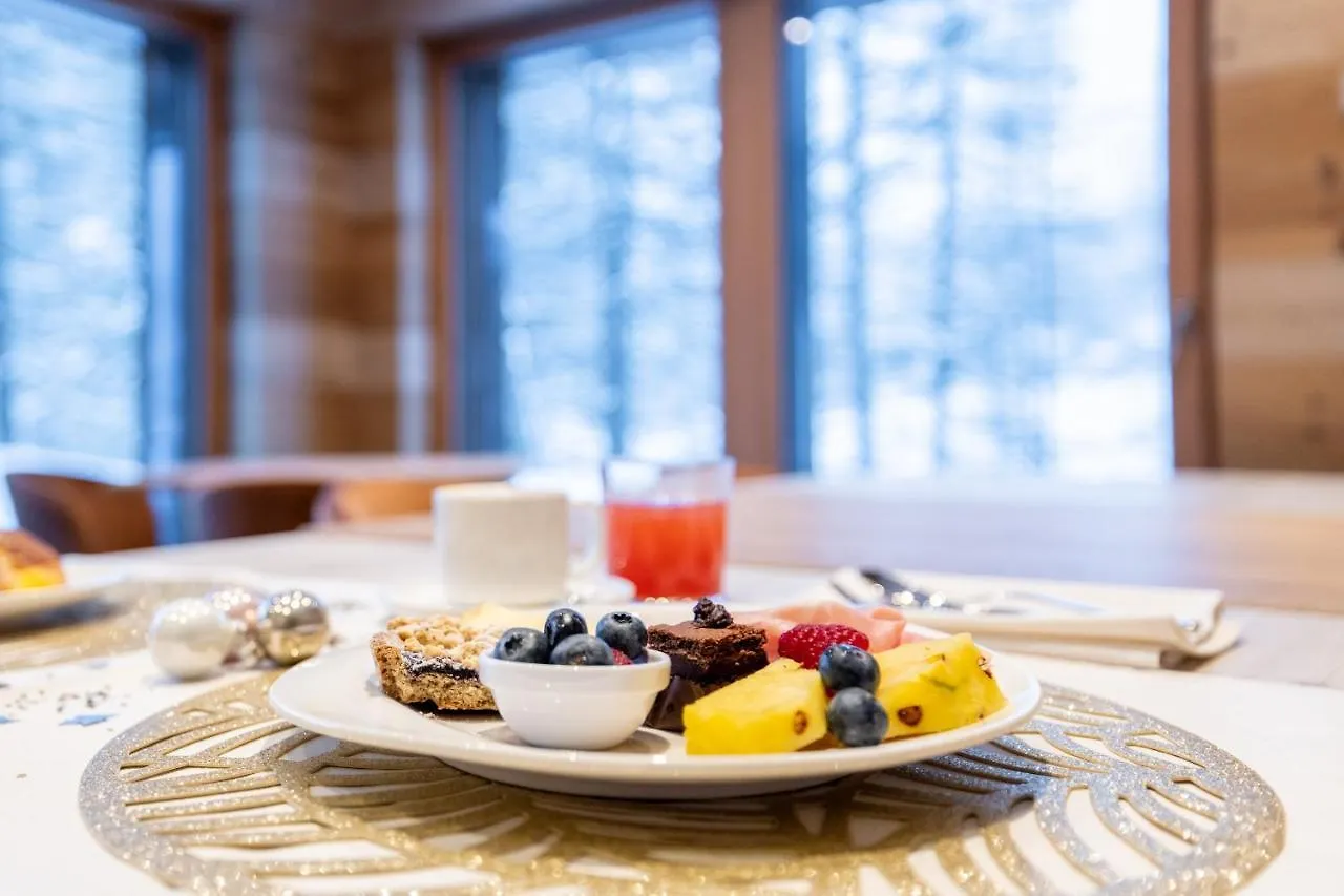 Chalet Imbosc'Che - 5 Beautiful Rooms In Charming B&B Livigno