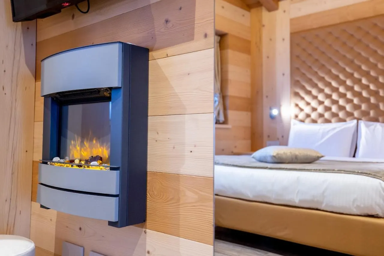 Chalet Imbosc'Che - 5 Beautiful Rooms In Charming B&B Livigno Italy
