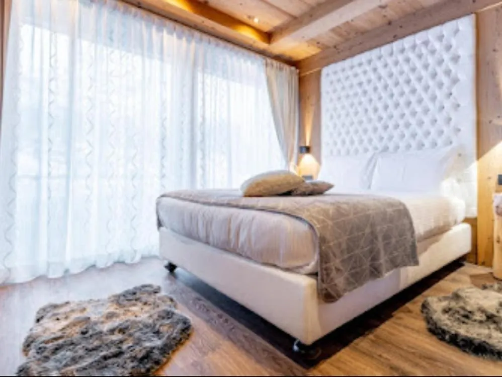 Chalet Imbosc'Che - 5 Beautiful Rooms In Charming B&B ليفينو